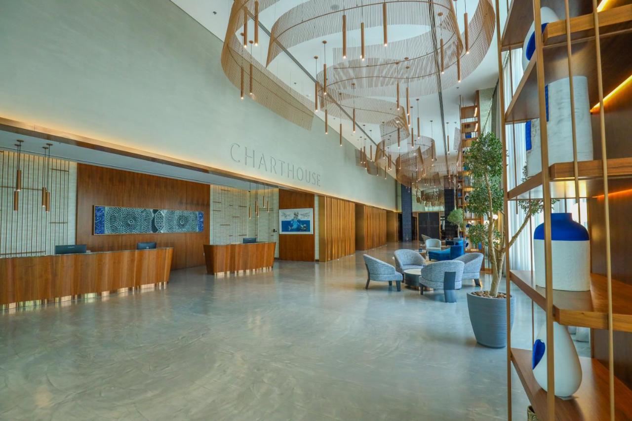 Hotel Charthouse Bahrain à Manama Extérieur photo The lobby of the hotel